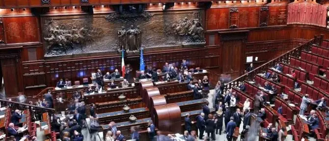 I democratici calabresi alla Camera insorgono contro il taglio dei fondi ai precari