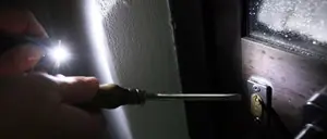 Cosenza: furto con scasso in un negozio, preso uno dei ladri