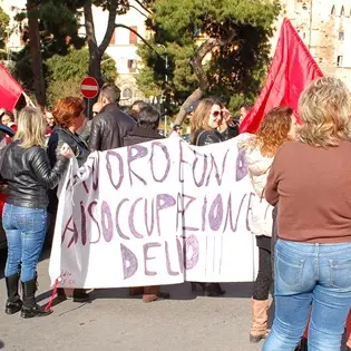 Precari Calabria: incontro in Prefettura a Catanzaro. Via i blocchi