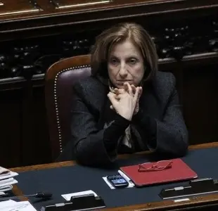 Ministro Lanzetta: ‘Non sono invisibile, lavoro dietro le quinte’