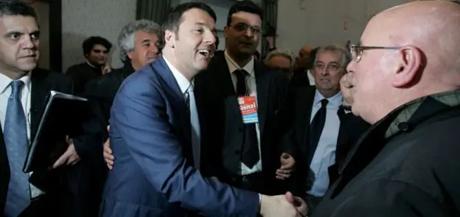 Renzi in Calabria tra le contestazioni