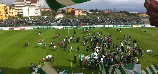 Lega Pro/ 'Trasfertite' per la Vigor. Bene il Catanzaro