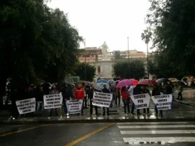 Reggio: dipendenti del gruppo De Masi in protesta. ‘Siamo pronti a iniziare lo sciopero della fame’