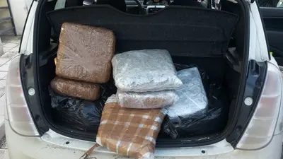 Cgf sequestra 36 kg di marijuana a Roseto Capo Spulico , ANSA