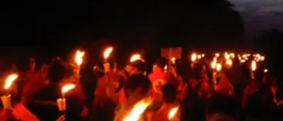 Gioia Tauro, una fiaccolata per i diritti dei migranti