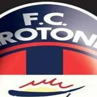 CROTONE, VIETATO SBAGLIARE