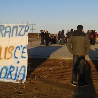 #salviamocapocolonna: nuova protesta dei cittadini