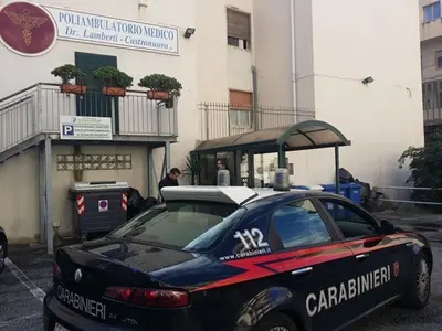 Reggio, rapina a mano armata al poliambulatorio medico Lamberti Castronuovo