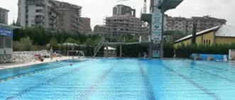 Cosenza: chiuse le indagini sulla morte del bimbo annegato in piscina, 5 indagati