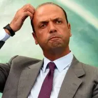 GLI ASSESSORI REGIONALI DI NCD BUSSANO ALLA PORTA DI ALFANO: VOGLIONO UN SOTTOSEGRETARIO
