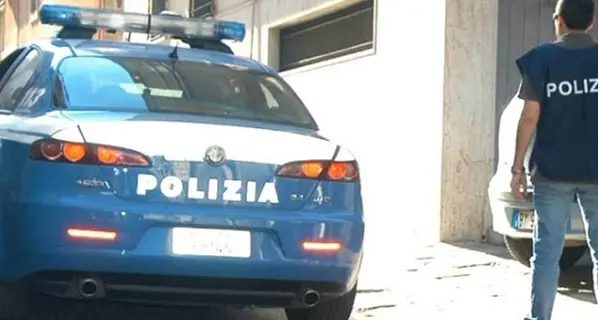 Operazione antidroga: sgominata l’organizzazione che spacciava mezzo chilo di eroina al giorno (VIDEO)