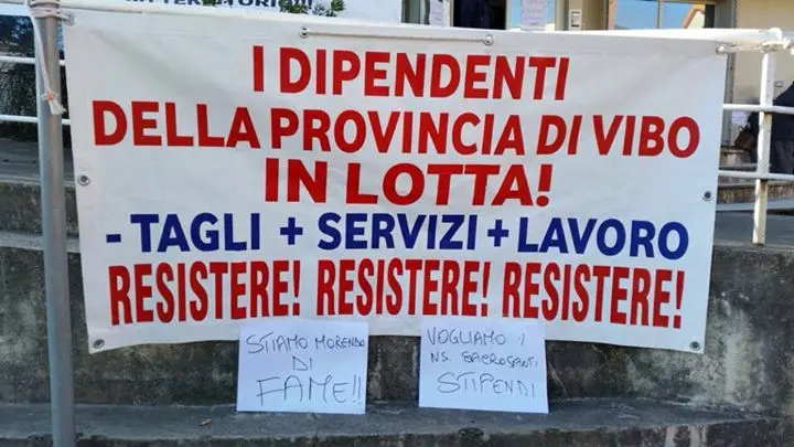 Provincia di Vibo Valentia: stato di agitazione permanente dei lavoratori (VIDEO)