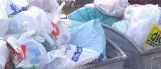 Rifiuti, Legambiente: ‘Sprecati 8 milioni in tre mesi’