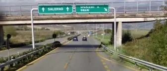 Cosenza: cede viadotto durante i lavori, morto un giovane operaio