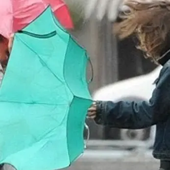 Maltempo: pioggia, vento e temperature in calo (VIDEO)