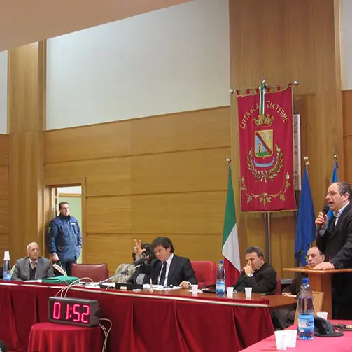 Lamezia, consiglio aperto su sanità (VIDEO)