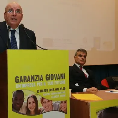 'Garanzia Giovani': prioritaria la lotta alla disoccupazione giovanile