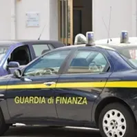 Gioia: sequestrate 14 tonnellate di sigarette contraffatte