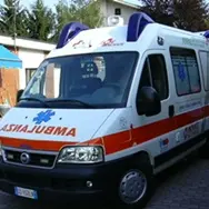 Travolto sulla statale 106: muore uomo nel reggino