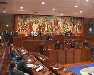 REGIONE: RIMBORSOPOLI, SI ALLARGA L'INCHIESTA