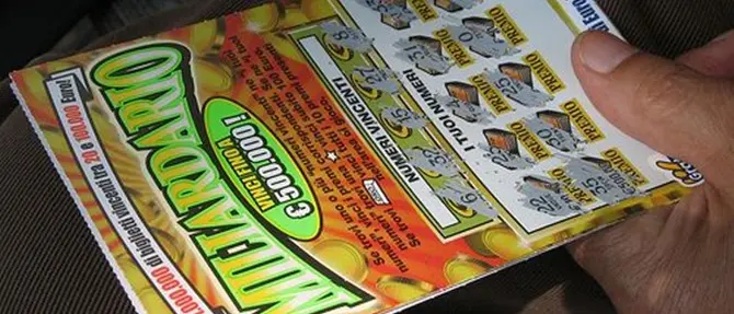Vince 100mila euro e invia una lettera di ringraziamento al titolare della ricevitoria