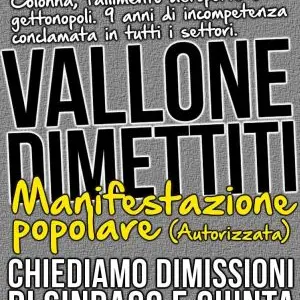 Crotone, manifestazione per chiedere le dimissioni del sindaco