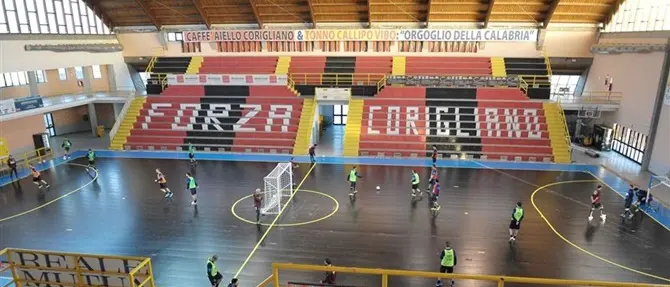 Futsal/ Corigliano brinda alla salvezza