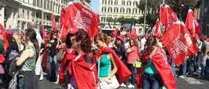 PROTESTA CALL CENTER, 500 MANIFESTANTI CALABRESI IN CORTEO A ROMA