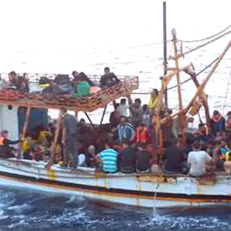 Reggio Calabria, in arrivo 617 migranti tra cui 200 minori