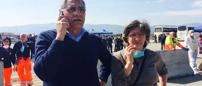 Corigliano sbarcati 475 migranti, il sindaco Geraci: ‘sono d’accordo con Maroni’ VIDEO