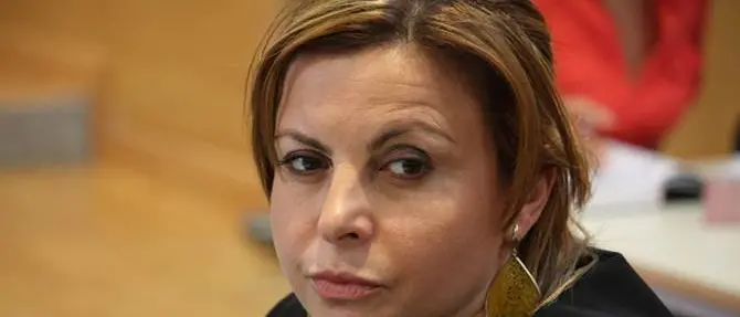 Lamezia, ex consigliera Caruso: interdittive, accuse e presunti rapporti con le cosche