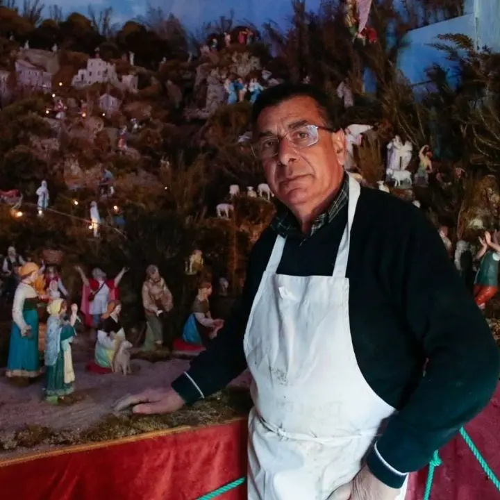 Enzo Spina, l'ultimo presepaio di Fiumefreddo