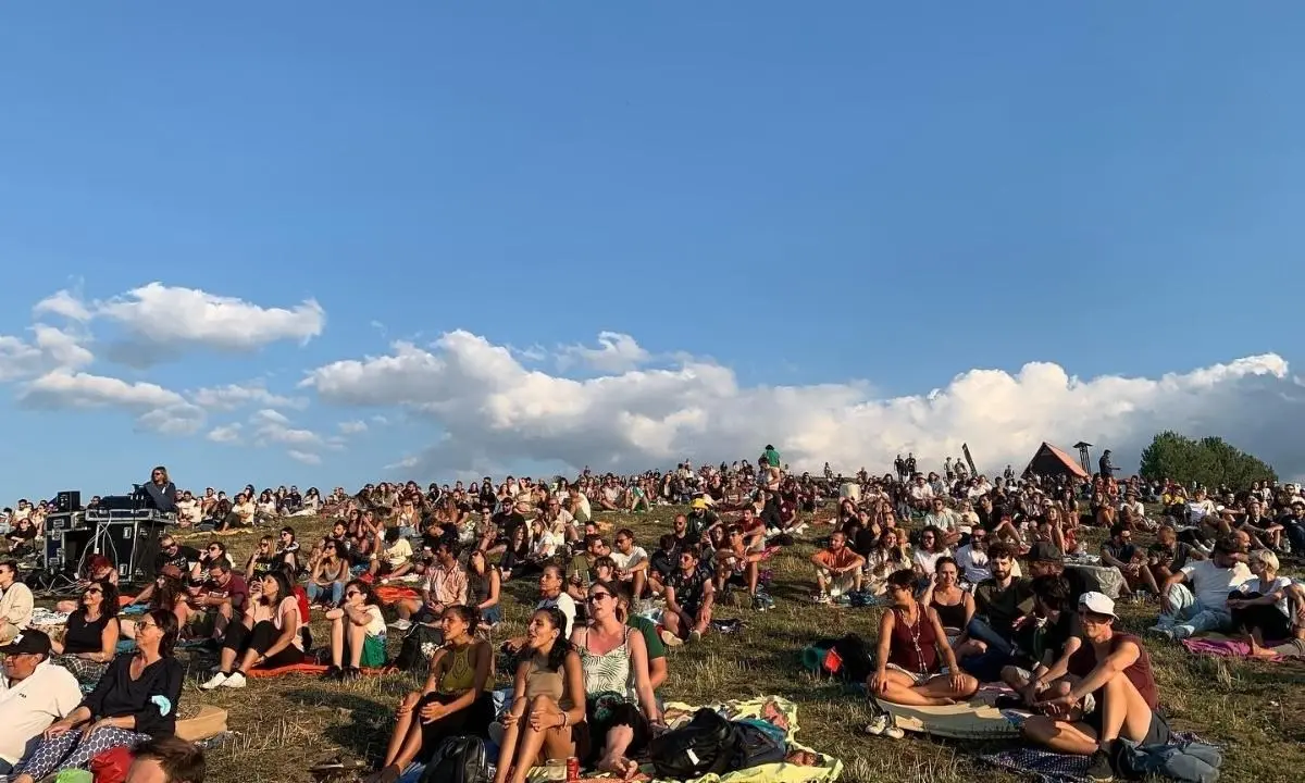 Lo scenario dell’altopiano silano per un festival “Alternativo”: sul palco anche i Kings Of Convenience