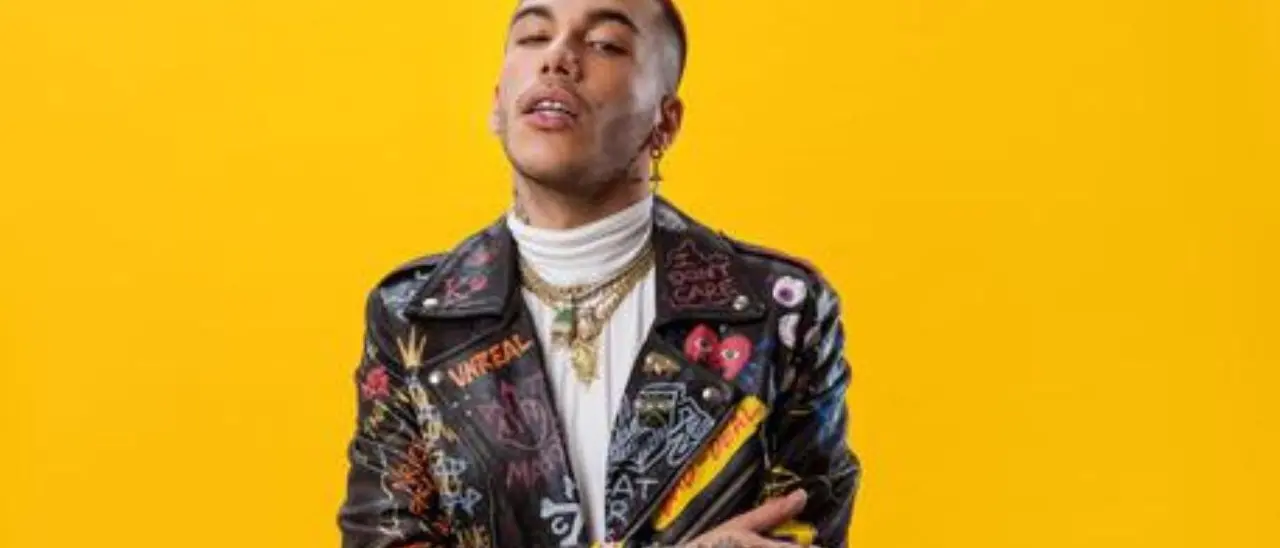 Isola Summer 2023, Sfera Ebbasta è il primo nome: si esibirà l’8 agosto a Le Castella