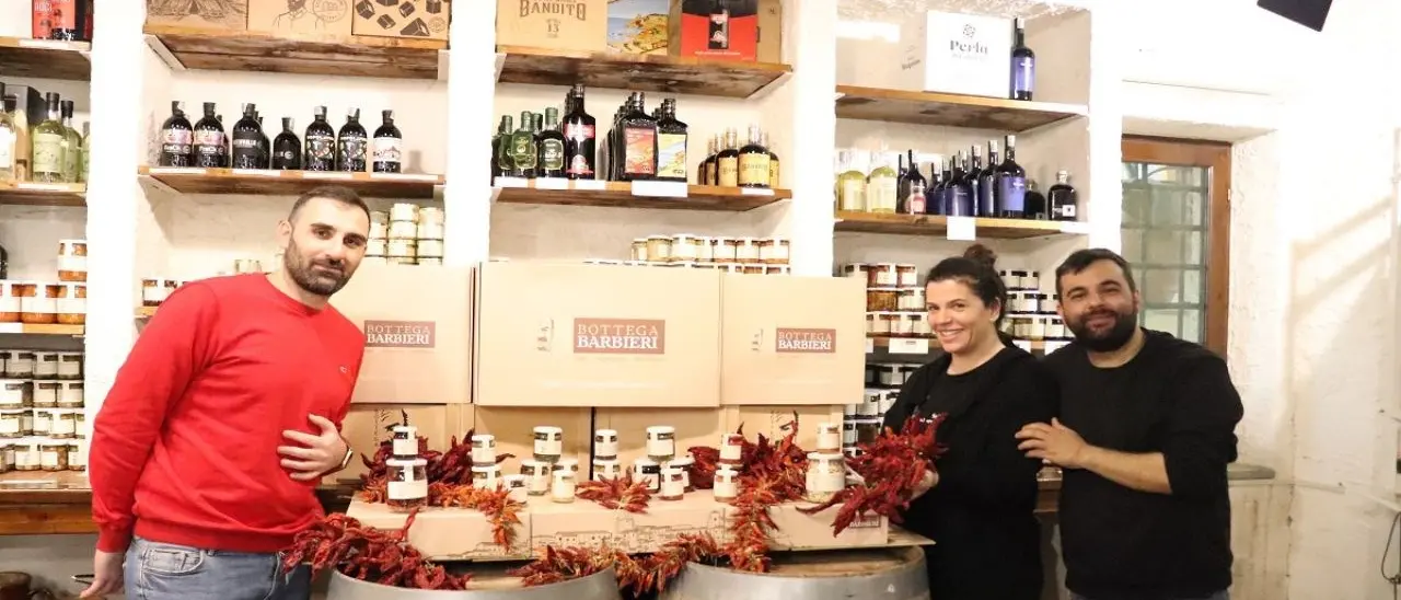 Braalla, la scommessa di due giovani di Altomonte per valorizzare l’artigianato locale