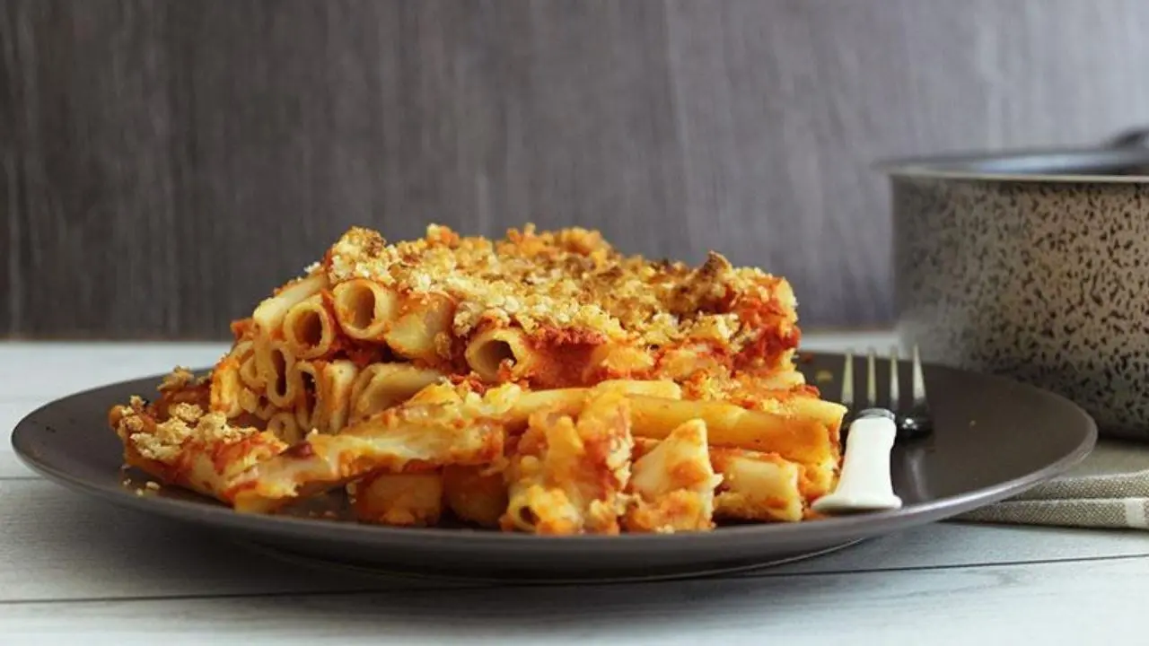 Pasta e patate ara tijeddra, un piatto per tutte le stagioni