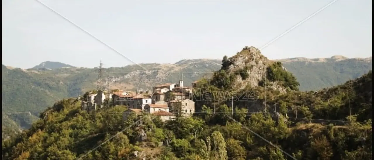 Avena, un angolo di Pollino dove il tempo si è fermato quarantuno anni fa