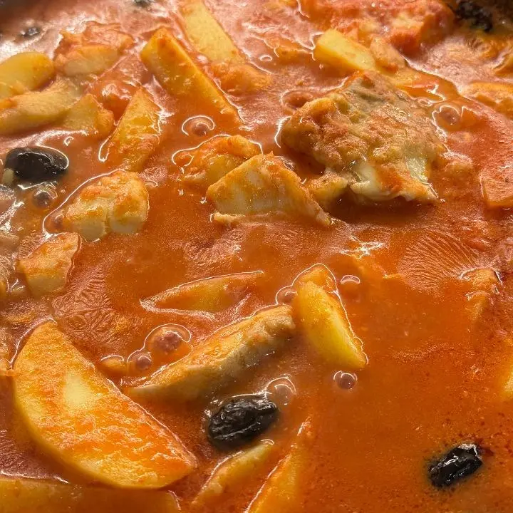 Baccalà e patate, il piatto della tradizione di Natale che sa di famiglia. Ecco come prepararlo