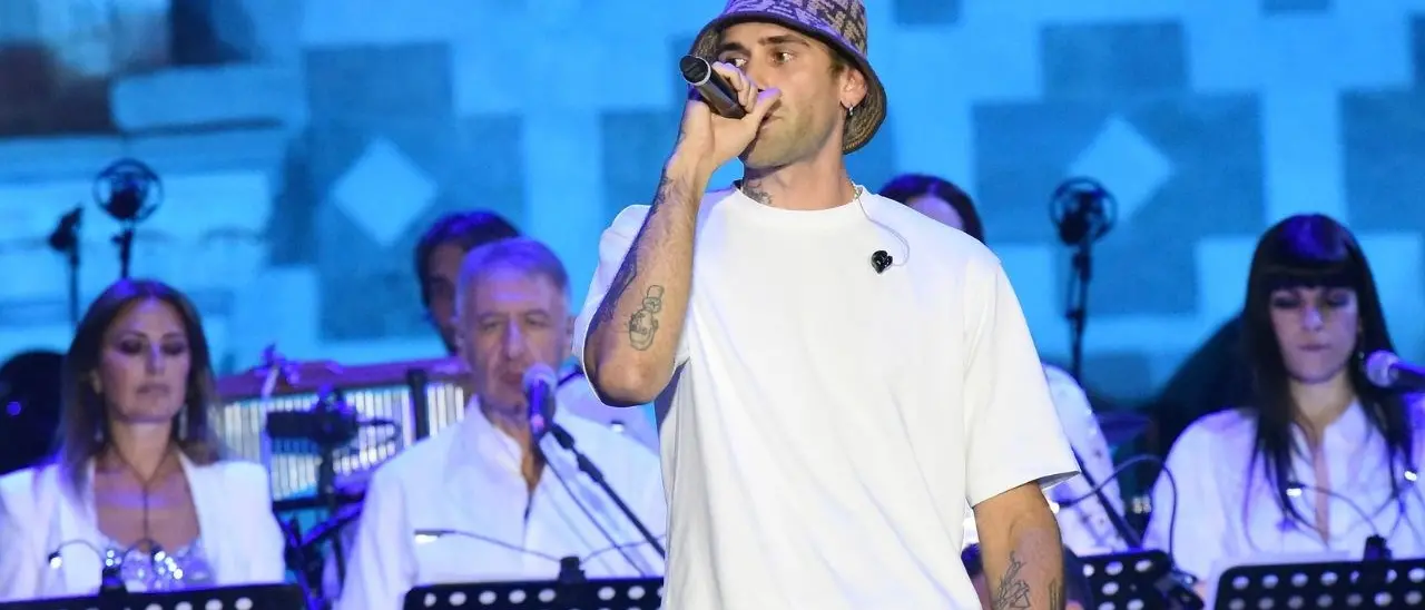 Mr Rain a Reggio Calabria, il 5 agosto l’unica data calabrese dell’autore di “Supereroi” e “Due altelene”