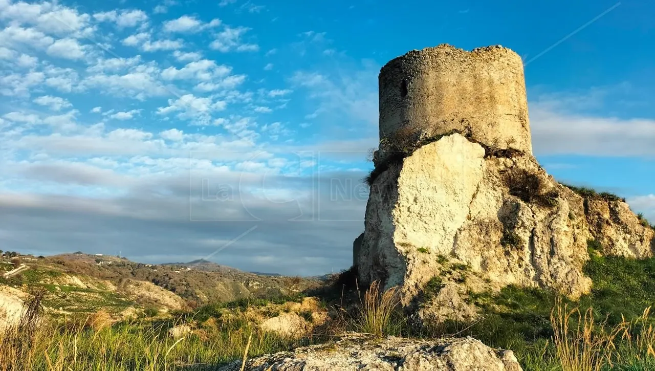 La Torre Marrana di Ricadi, antica bellezza con lo sguardo sempre rivolto sulla Costa degli Dei