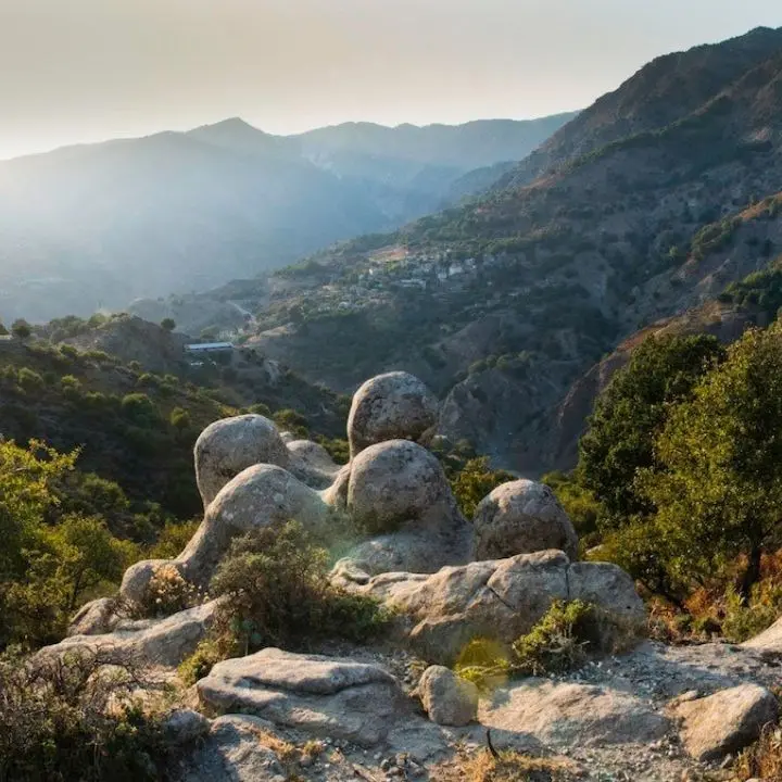 Aspromonte da vivere: viaggio nel Parco nazionale tra colori, sentieri e paesaggi da cartolina