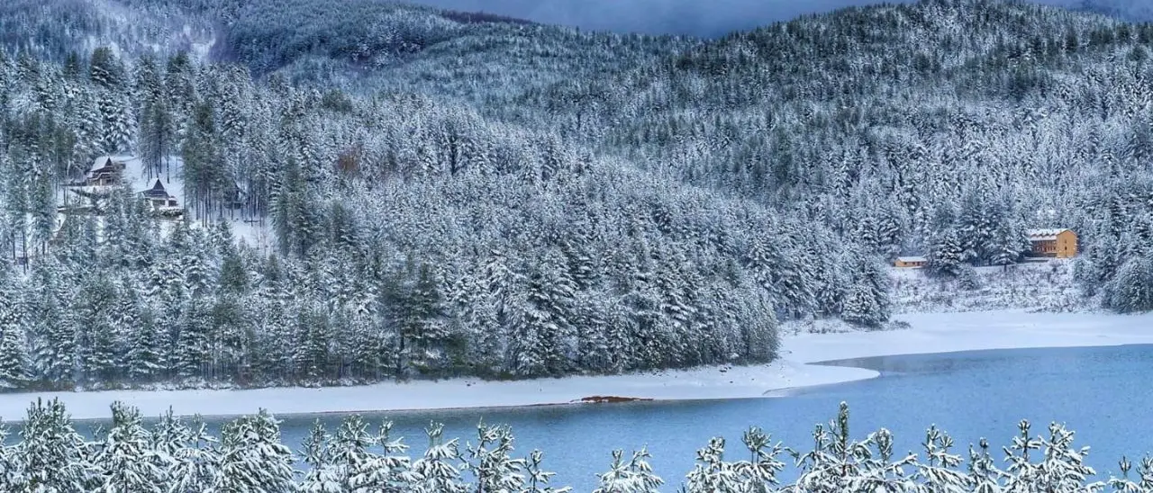 Neve, freddo e temporali in arrivo:\u00A0maltempo in Calabria per il weekend dell’Immacolata\n