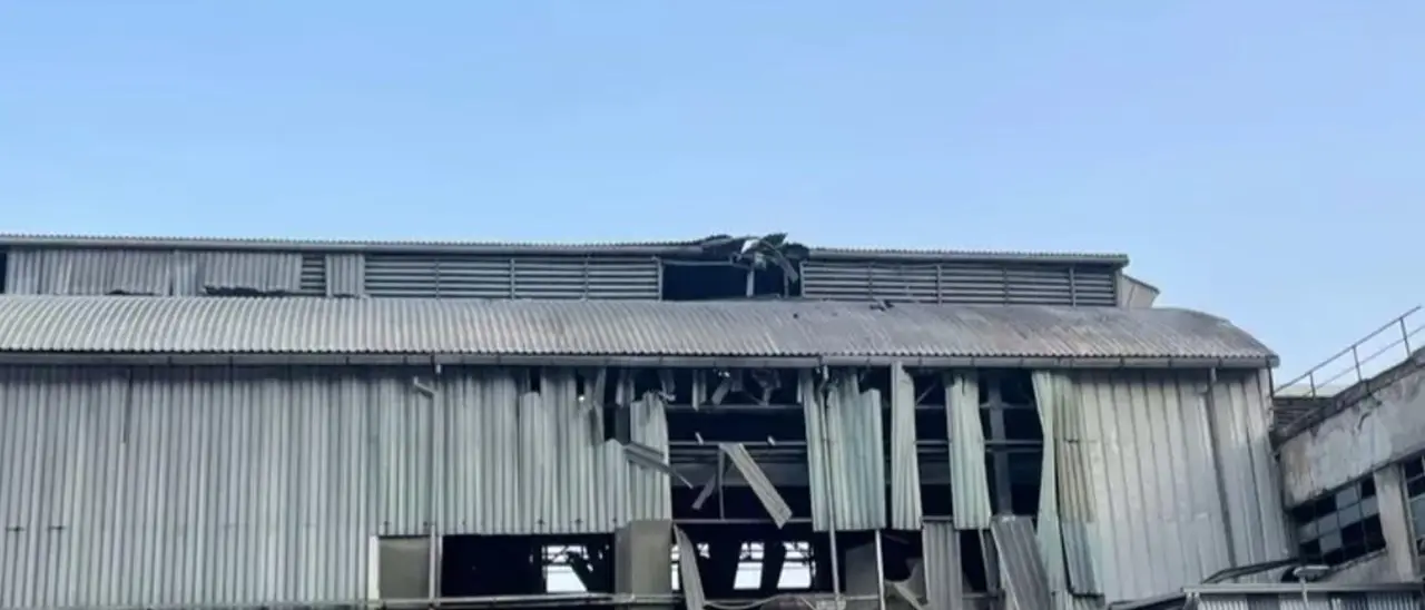 Esplosione in una fabbrica a Bolzano, otto operai feriti: cinque sono gravissimi