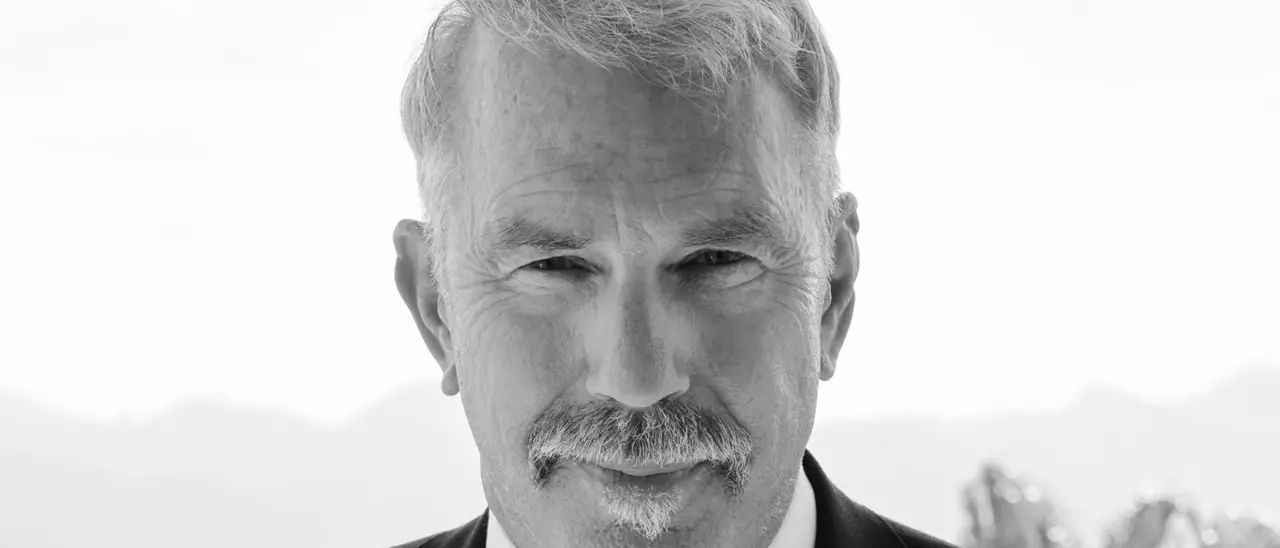 Il premio Oscar Kevin Costner a Catanzaro: sarà premiato con la Colonna d’Oro al Magna Graecia Film Festival