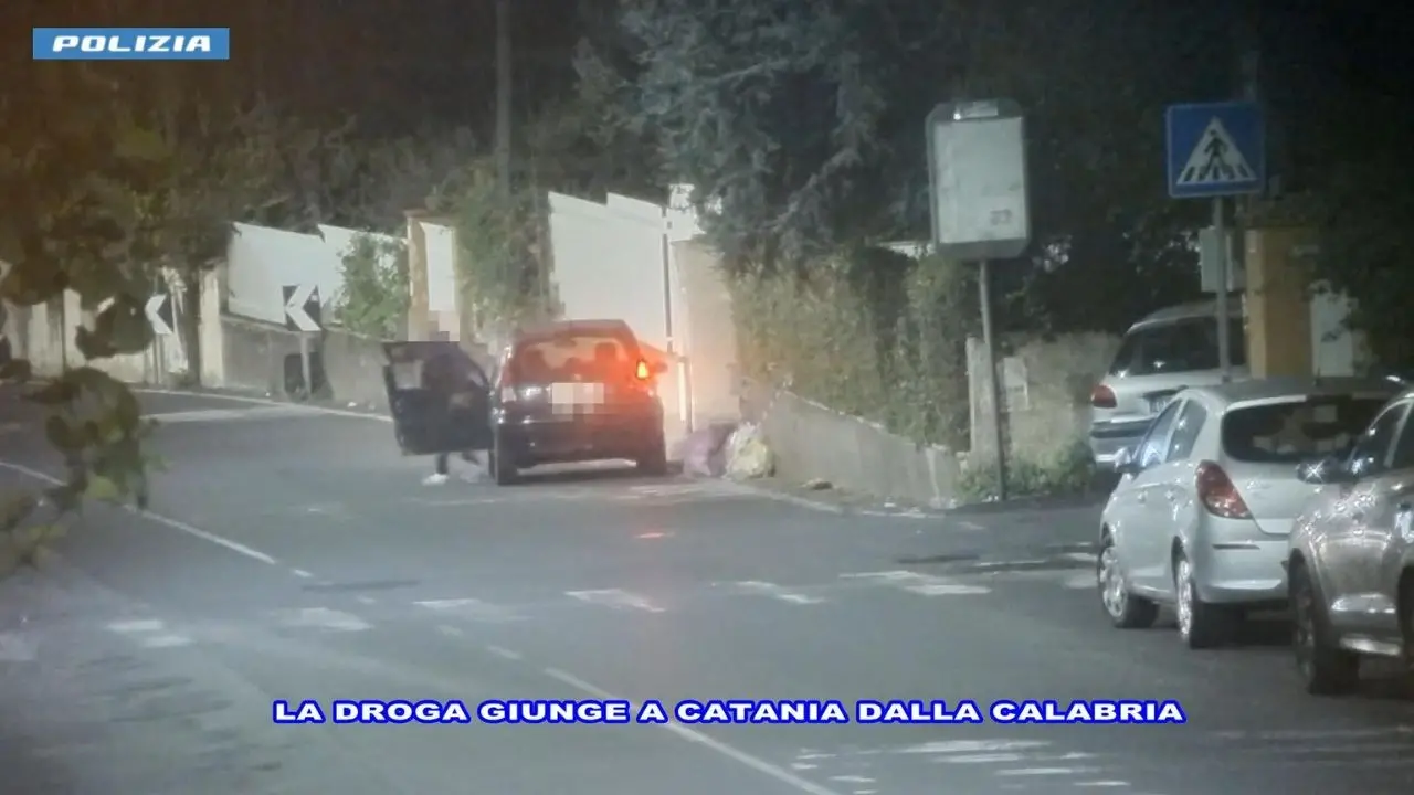 «Soldi falsi e fogli di giornale anziché i 110mila euro pattuiti per la cocaina»: i narcotrafficanti calabresi truffati in Sicilia