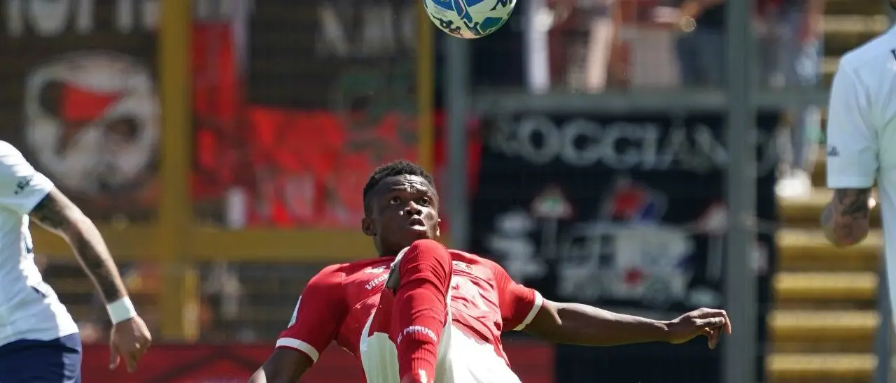 Cosenza, vicino il primo acquisto: i lupi accelerano per il centrocampista Kouan