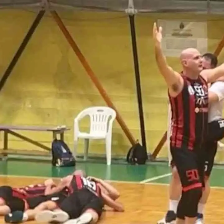 Basket Calabria: la Pollino Castrovillari vince contro la Cestistica Gioiese e vola in Serie C