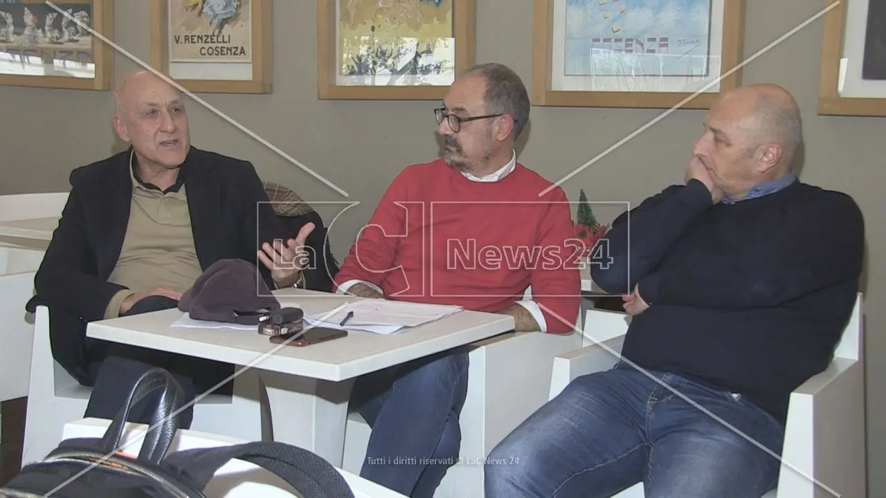 Tinto, Graziadio e Trecroci: «Occhiuto non ama Cosenza. Il Capodanno Rai lo dimostra»