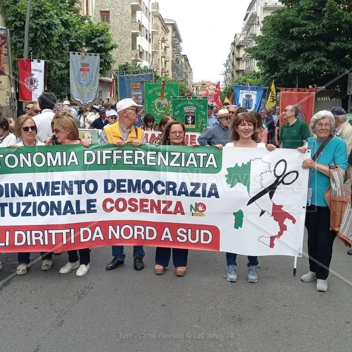 No all’Autonomia differenziata, altri sindaci calabresi firmano l’appello: «Siamo in tempo per fermare la catastrofe»