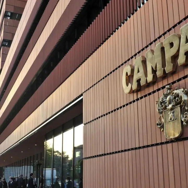 Indagine sul gruppo Campari, ipotesi di evasione da un miliardo di euro: due indagati